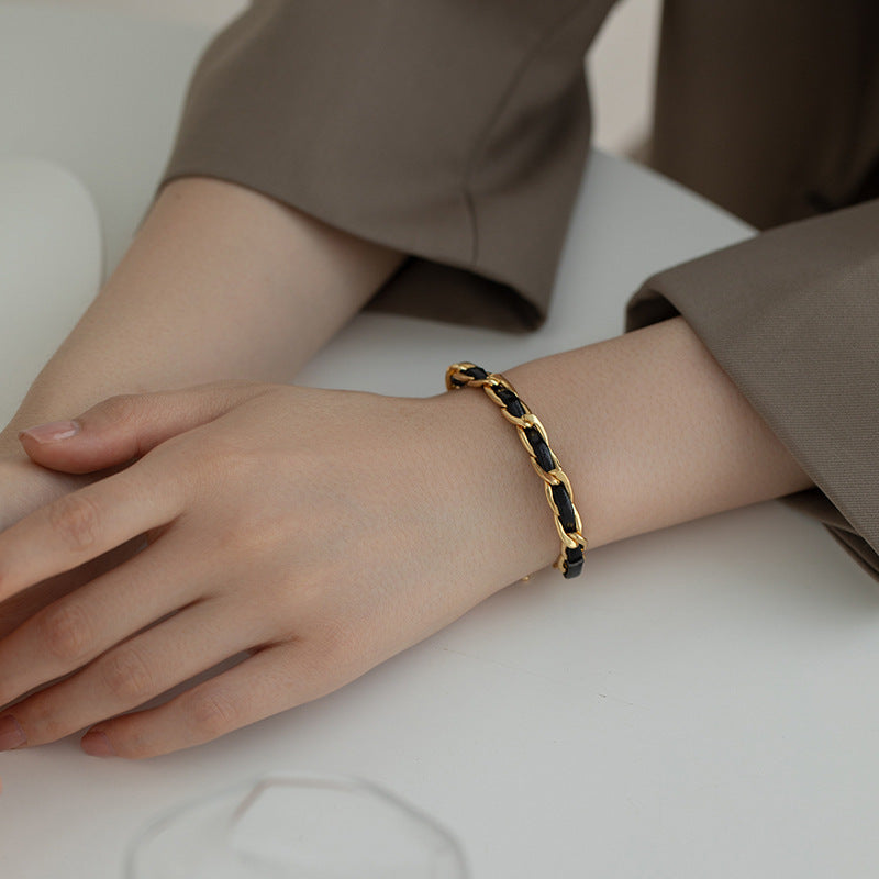 High-grade Leather Woven Design Versatile Retro Titanium Bracelet
