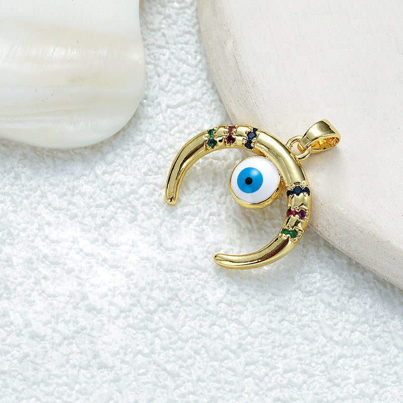 Women's Gold Eye Style Single Inlaid Color Zircon Trendy Dripping Palm Pendants