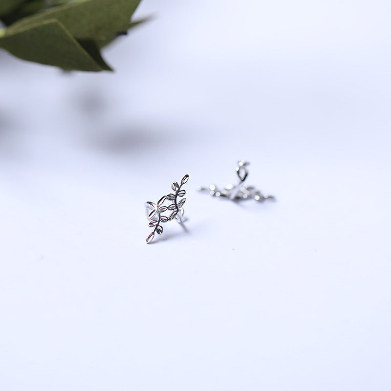 Leaves Without Pierced Female Long Simple Fresh Ear Clip