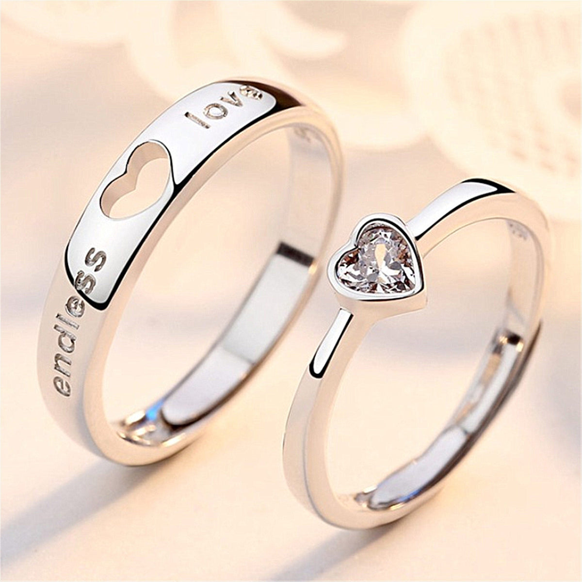 Women's & Men's Couple Hollow Heart Shape Diamond Long-distance Love Gift Ring