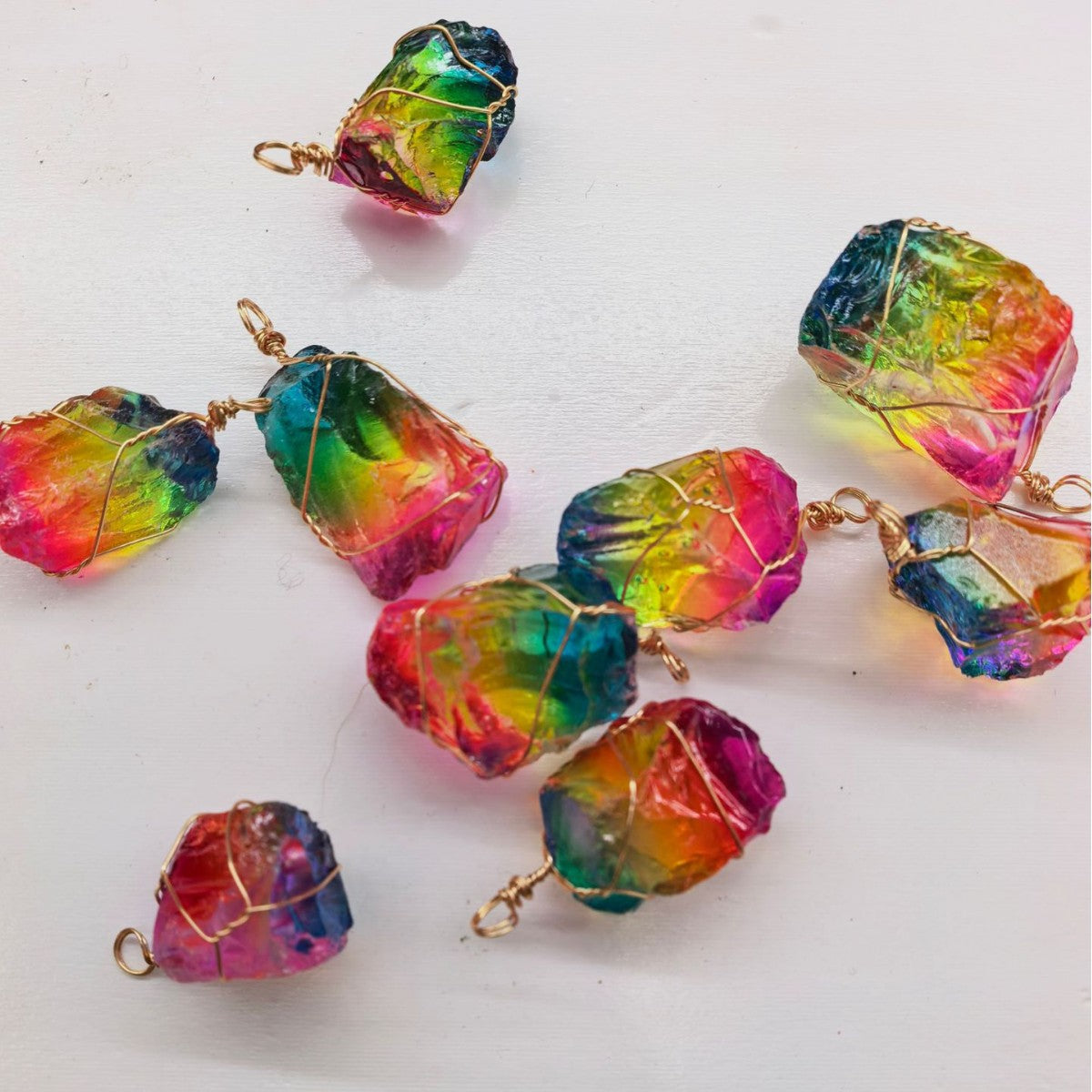 Color Natural Raw Gemstone Winding Crystal Pendants