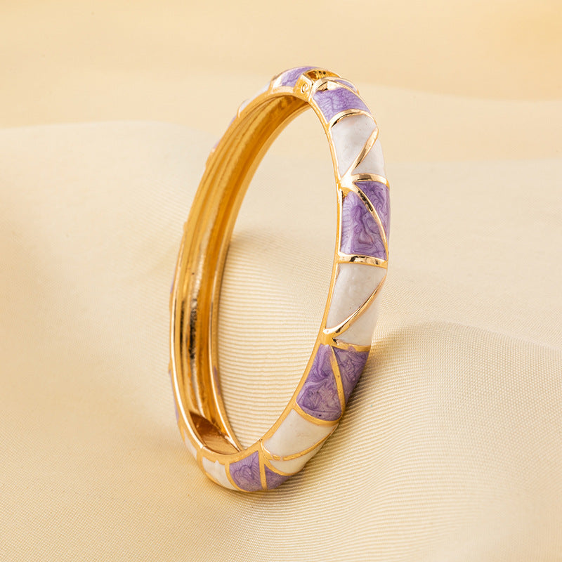 Old Tourist Souvenir Enamel Color Fine Bracelet