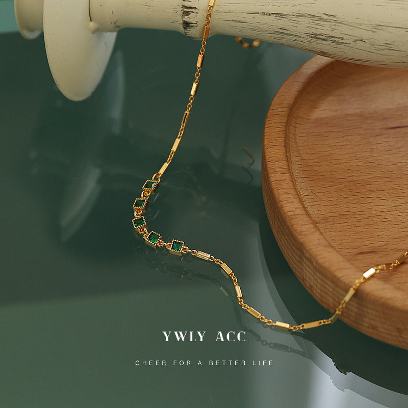 Women's Emerald Zircon Inlaid High-grade Light Luxury Elegant Necklace