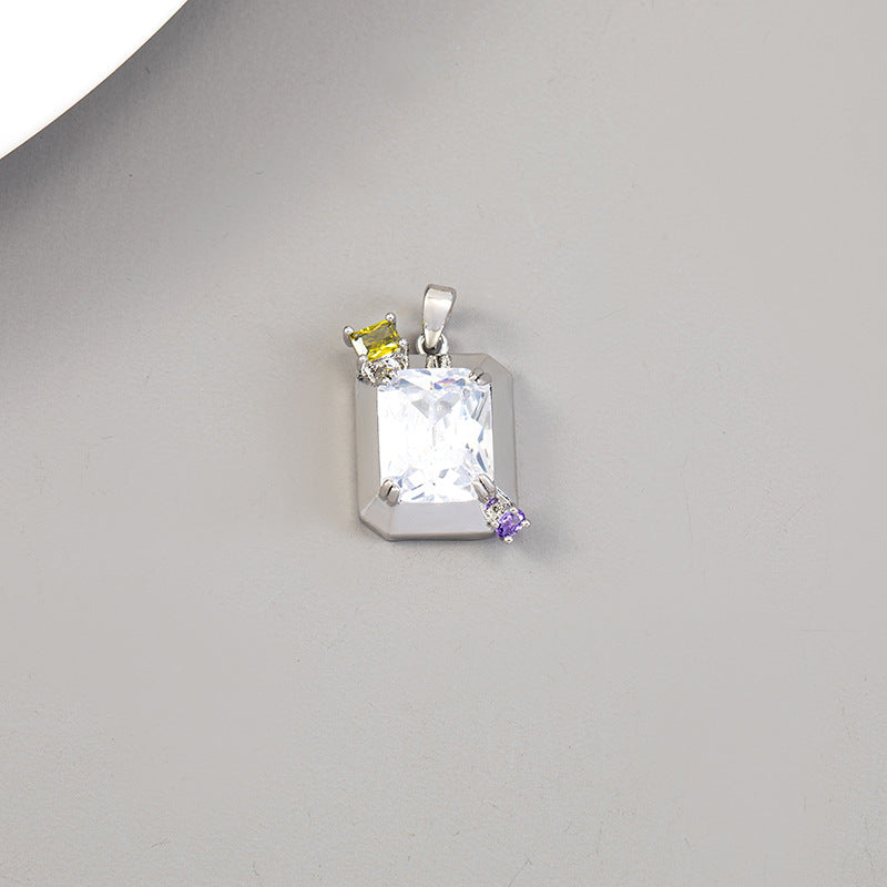Cool Innovative Single Inlaid Square Gem Pendant