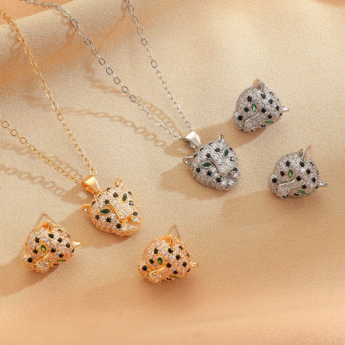 Women's Hop Leopard Head Copper Inlaid Zircon Jewelry Set