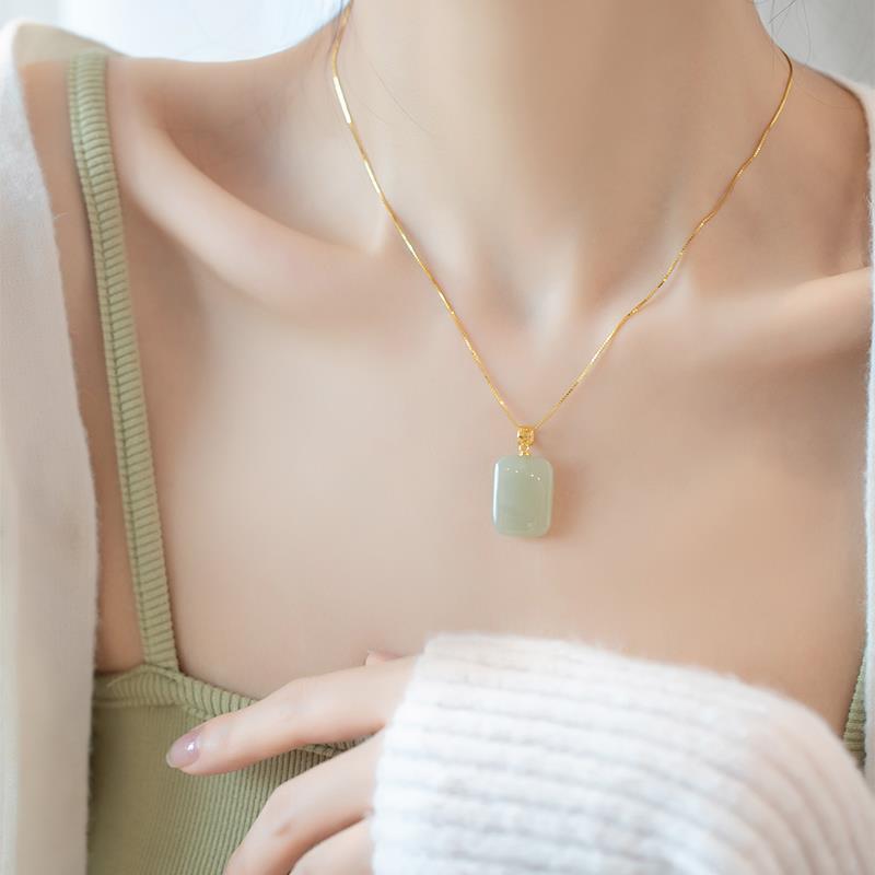 Jade Lucky Female Clavicle Chain Retro Simple Light Pendant