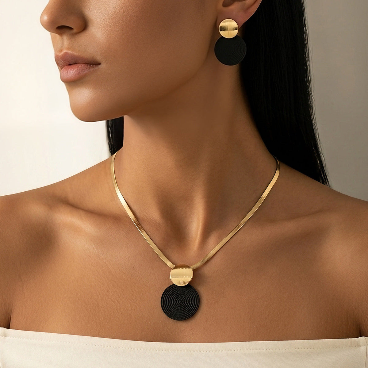Women's Elegant Geometric Ear Fashion Chain Like Flat Jewelry Set