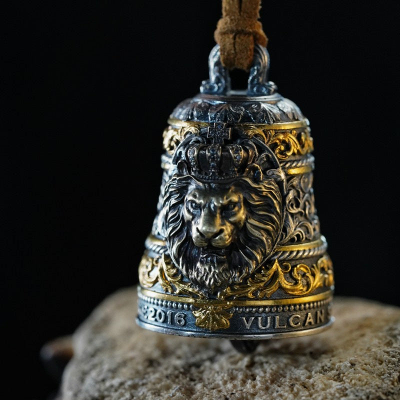Sier Lion Bell Personalized Carving Inlaid Pendant