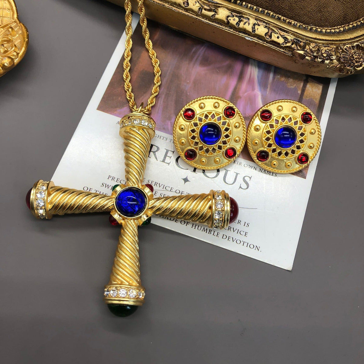 Style Electroplated Real Gold Graceful Fashionable Cross Round Inlaid Jewelry Set