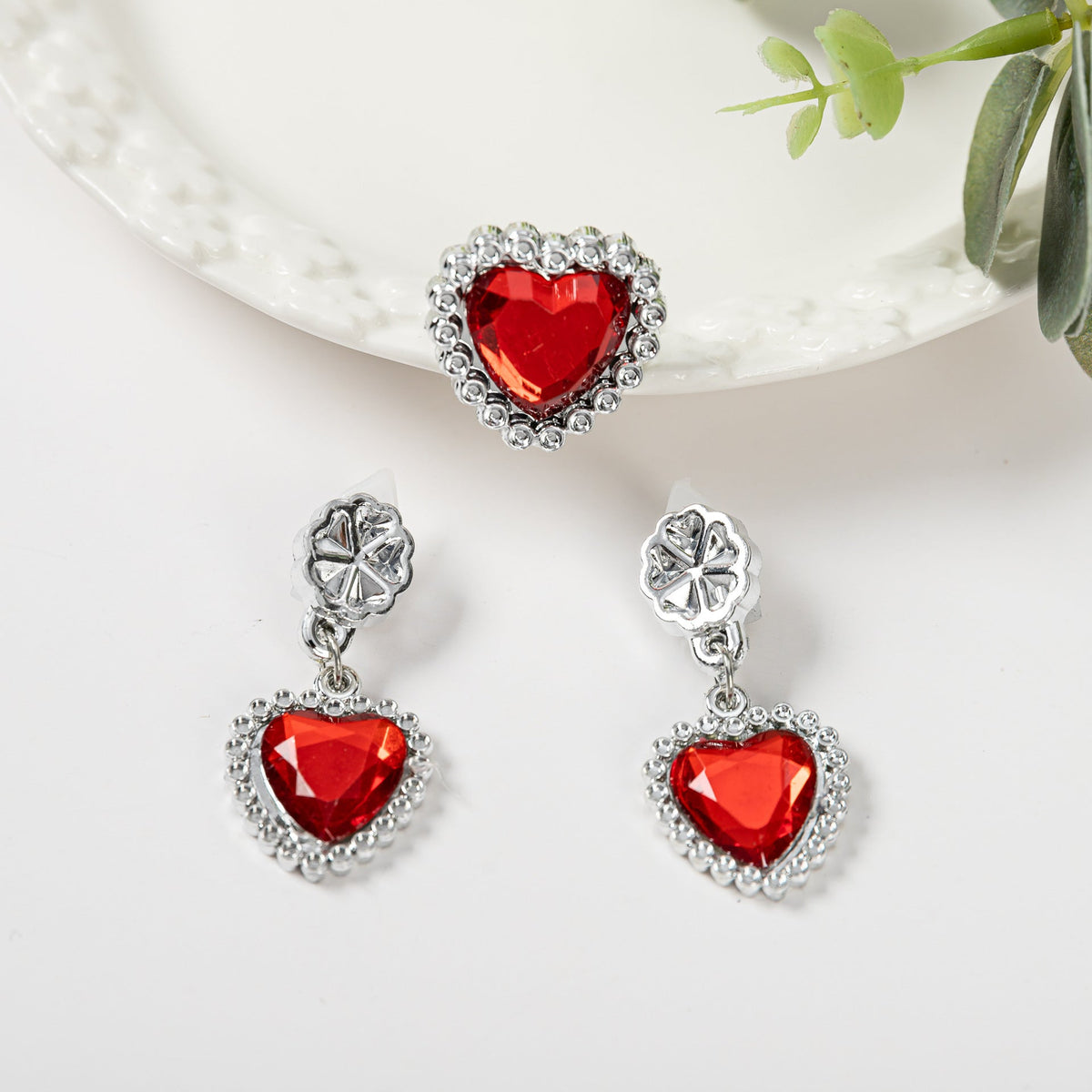 Children's Aisha Peach Heart Diamond Like It Ear Clip