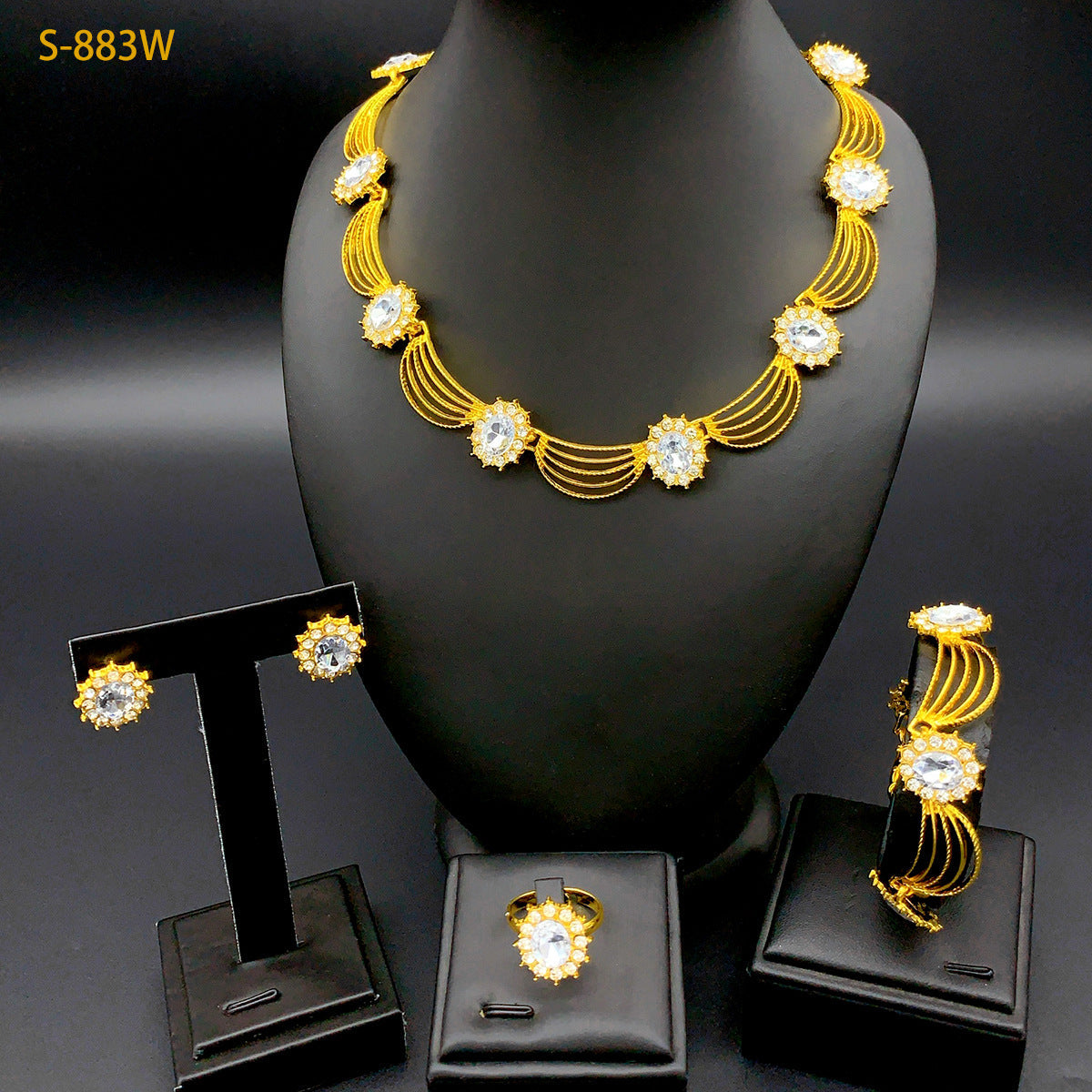 Classic Classy Women's Alloy Wedding Decoration Jewelry Set