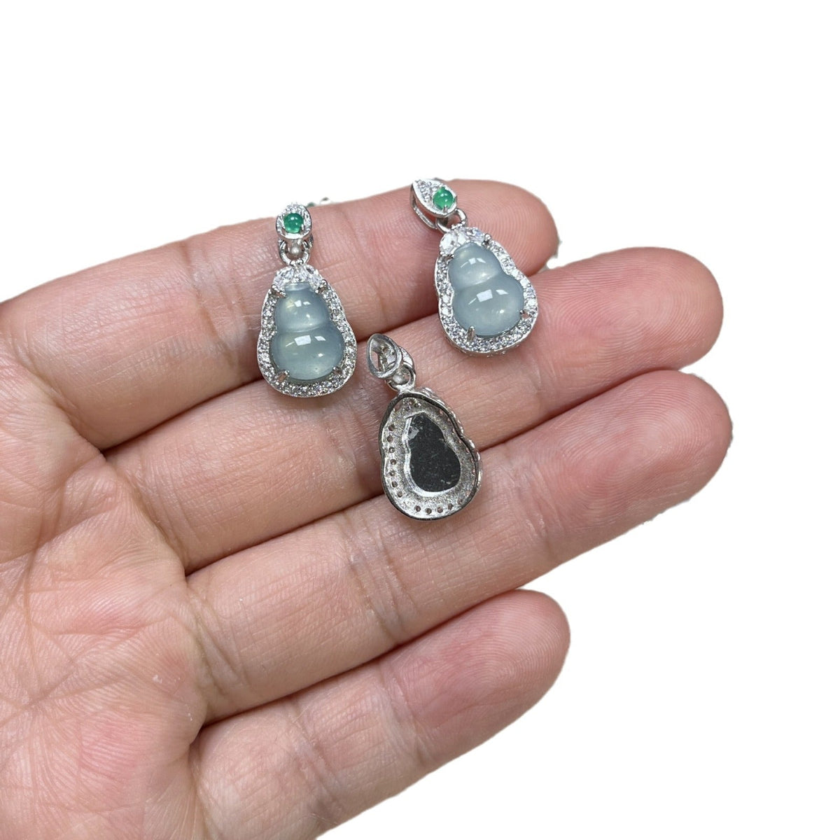 Natural Blue Water Jade Gourd Inlaid Sier White Gold Pendant