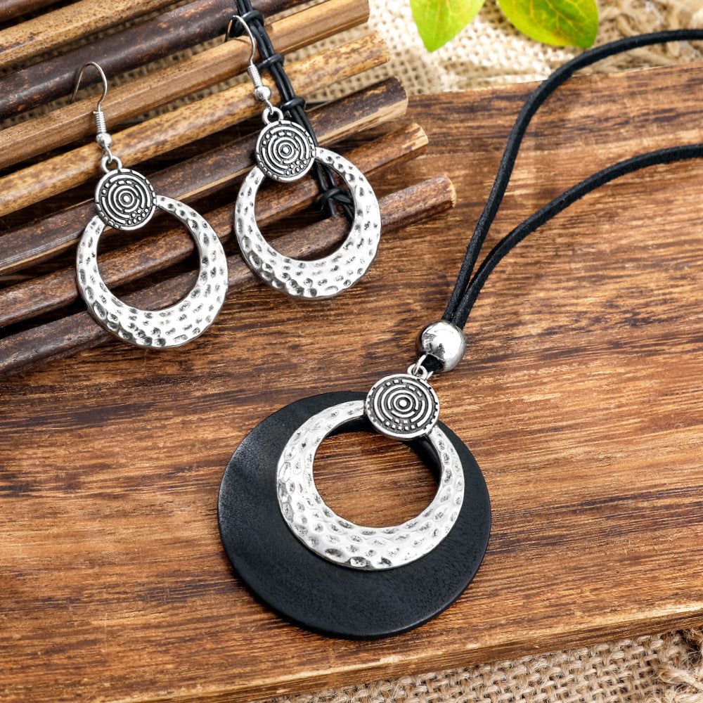 Women's Retro Bohemian Simple Hollow Niche Design Jewelry Set
