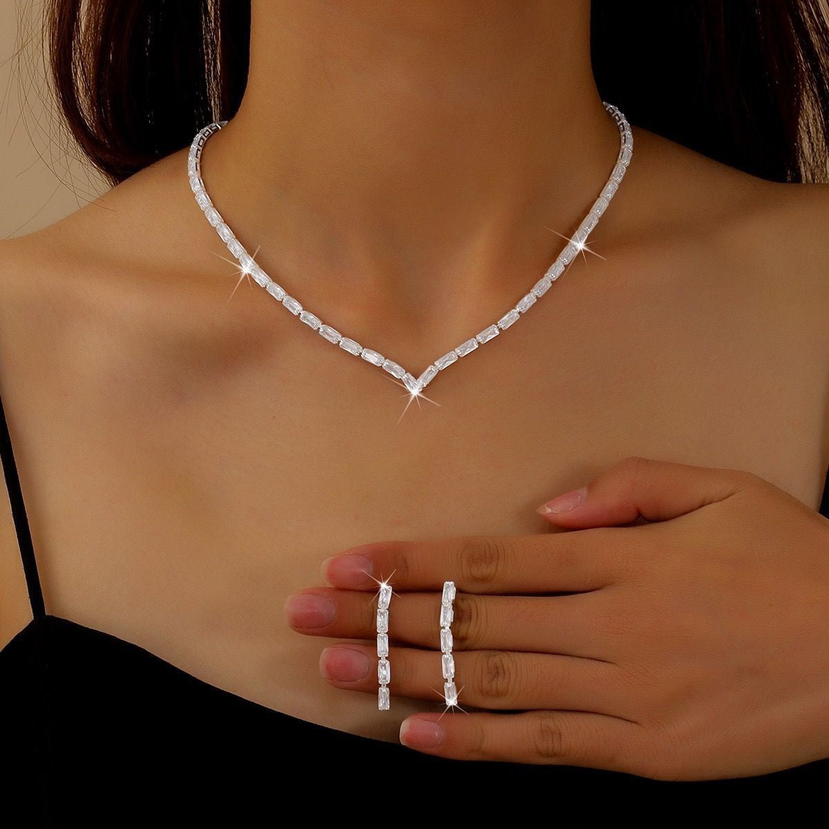 V-shaped Two-piece Affordable Luxury Fashion Temperament Clavicle Chain Jewelry Set