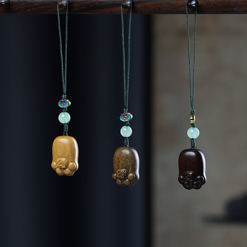 Green Sandalwood Carving Cute Animal Creative Bag Car Key Mobile Pendant