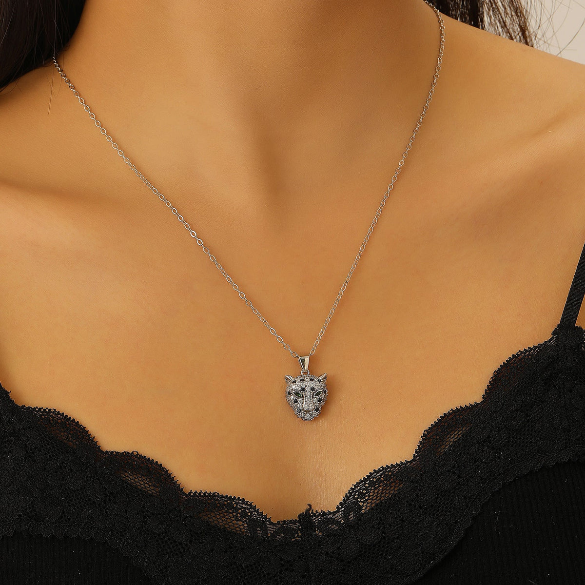 Women's Hop Leopard Head Copper Inlaid Zircon Jewelry Set