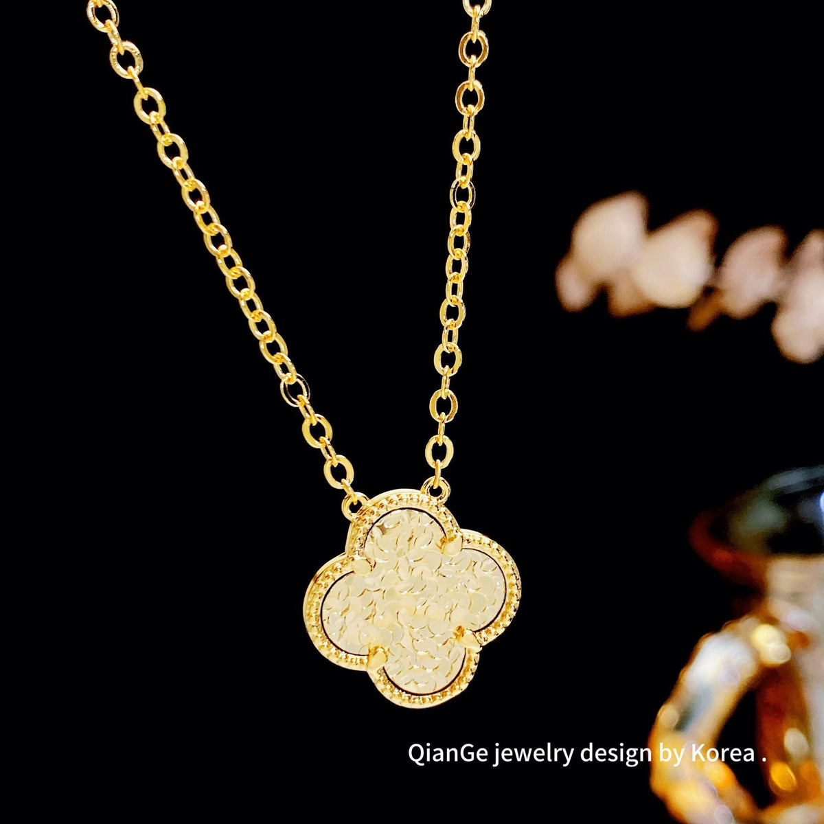 Flower Fashionable Simple Exquisite Commuter High-grade Necklace