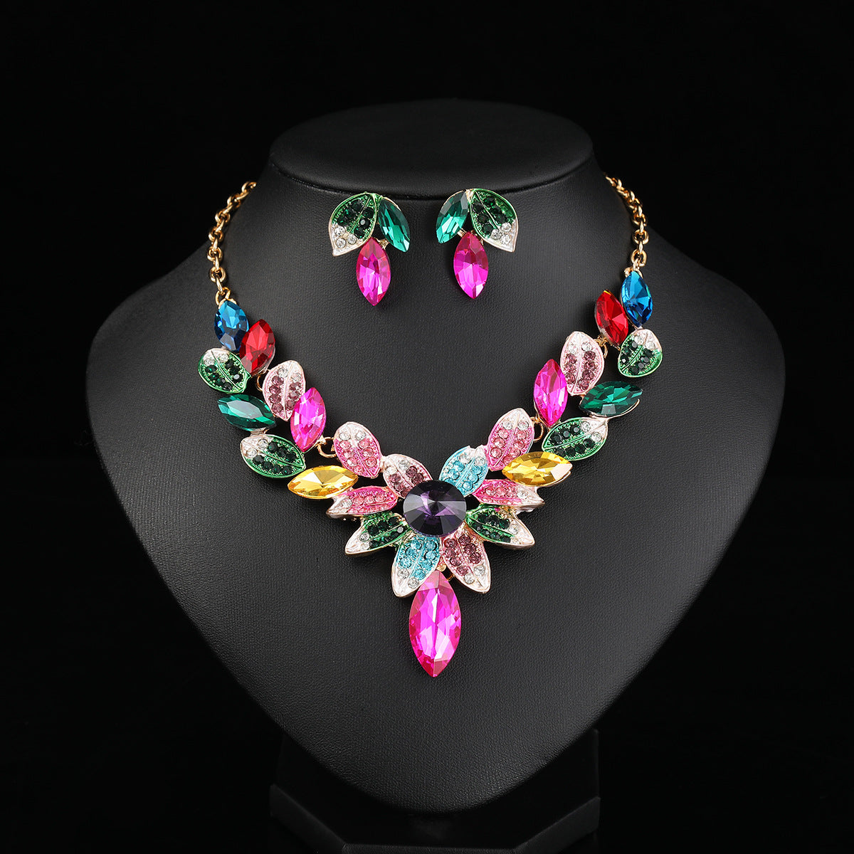 Women's High Profile Retro Luxury Crystal Banquet Jewelry Set