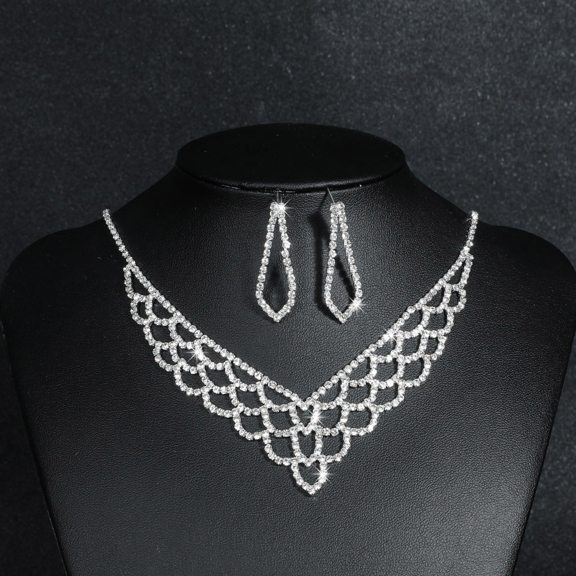 Super Beautiful Suite Rhinestone Shiny Ear Wedding Party Two-piece Dress Earrings