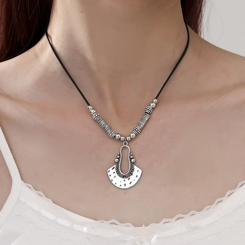 Classy Dragon Bohemian Retro Fan-shaped Fashion Necklaces