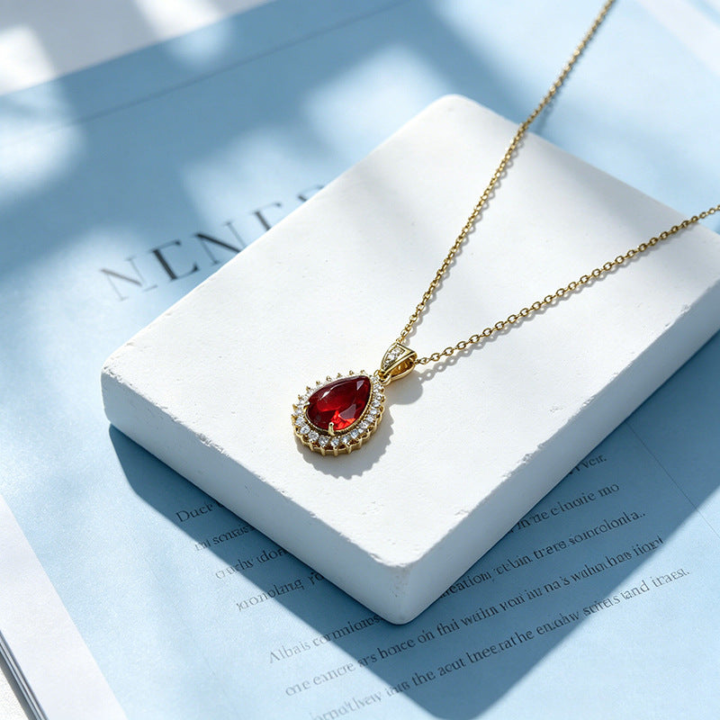Ruby Light Luxury Advanced Titanium Steel Clavicle Pendant
