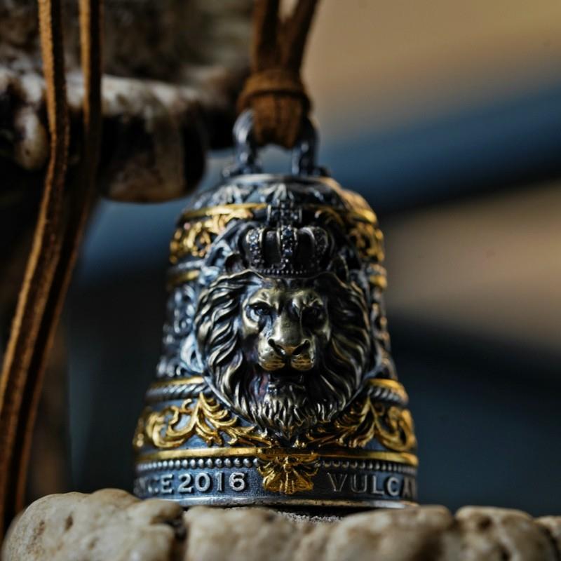 Sier Lion Bell Personalized Carving Inlaid Pendant