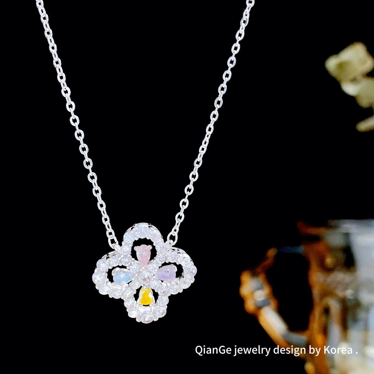 Flower Fashionable Simple Exquisite Commuter High-grade Necklace