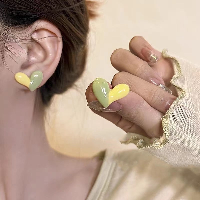 Glazed Love Heart Female French Senior Fashion Stud Earrings
