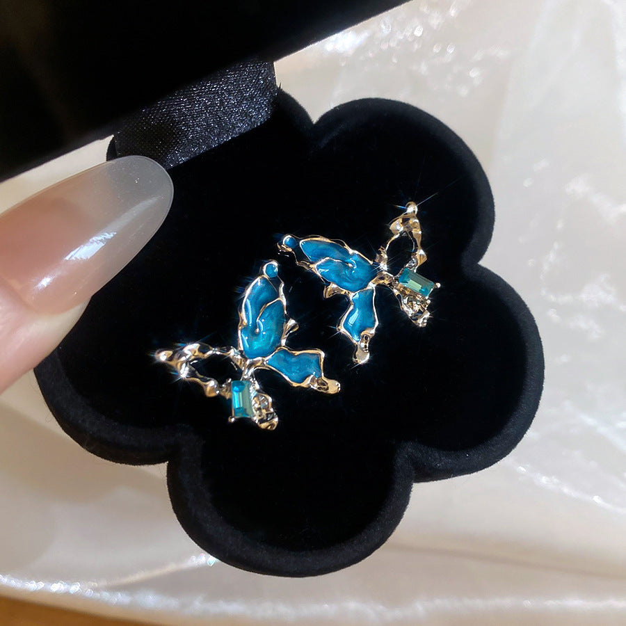Jardin Monet Blue Glaze Flowers Pipa Pearl Chinese Retro Light Stud Earrings