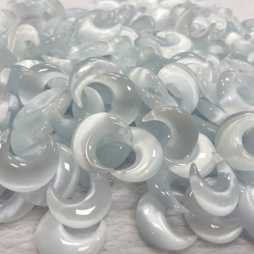 Beautiful Self-produced White Opal Moon Moonlight Necklaces
