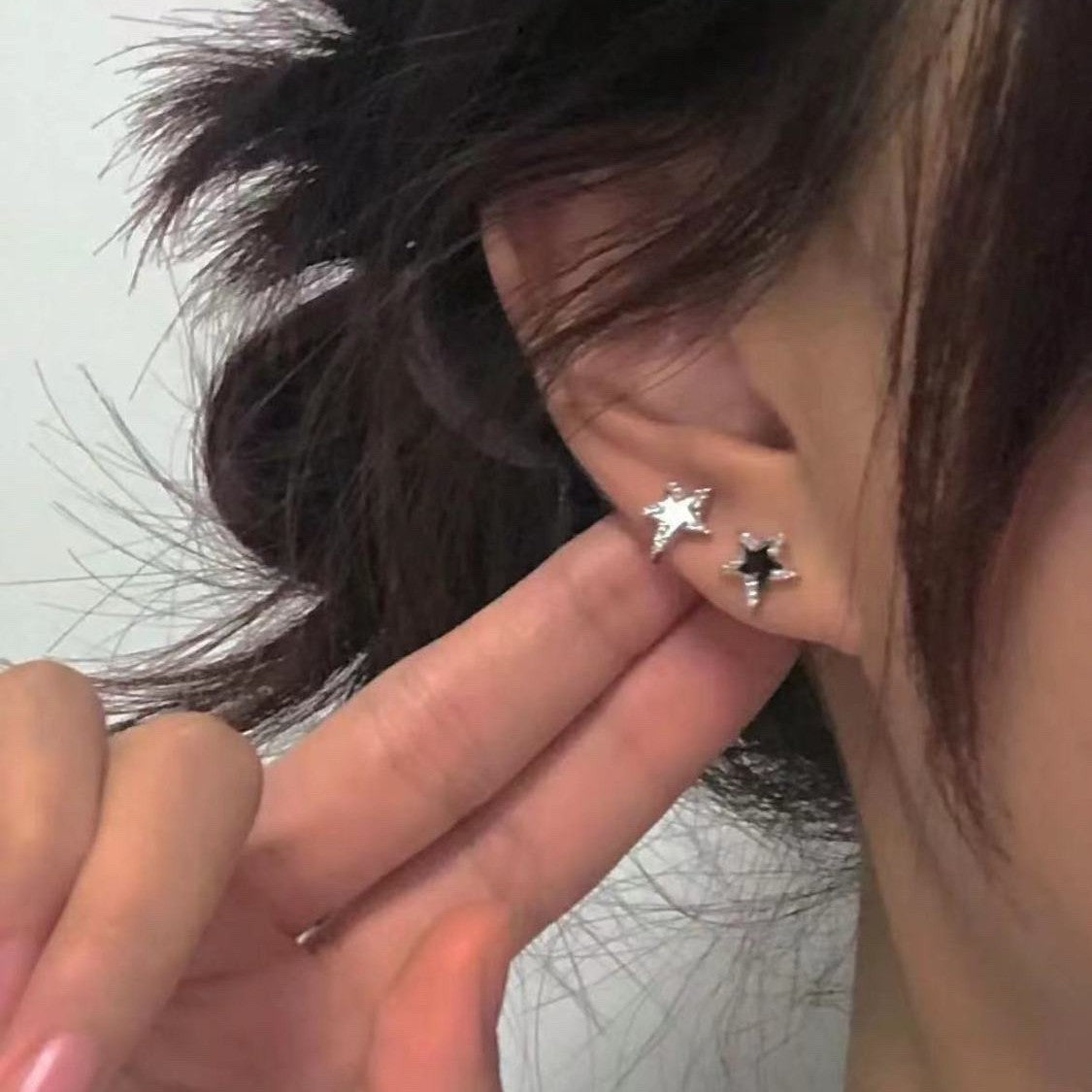 Women's Super Flash Pentagram Dignified Sense Of Design Twin Advanced Ear Clip