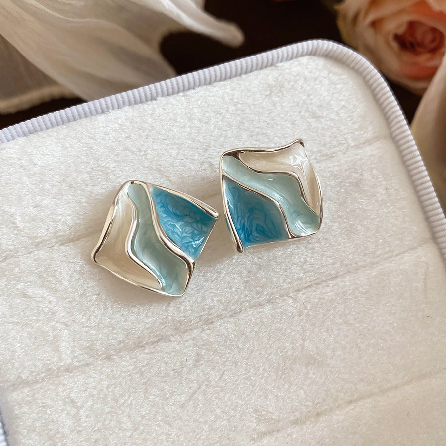 Jardin Monet Blue Glaze Flowers Pipa Pearl Chinese Retro Light Stud Earrings