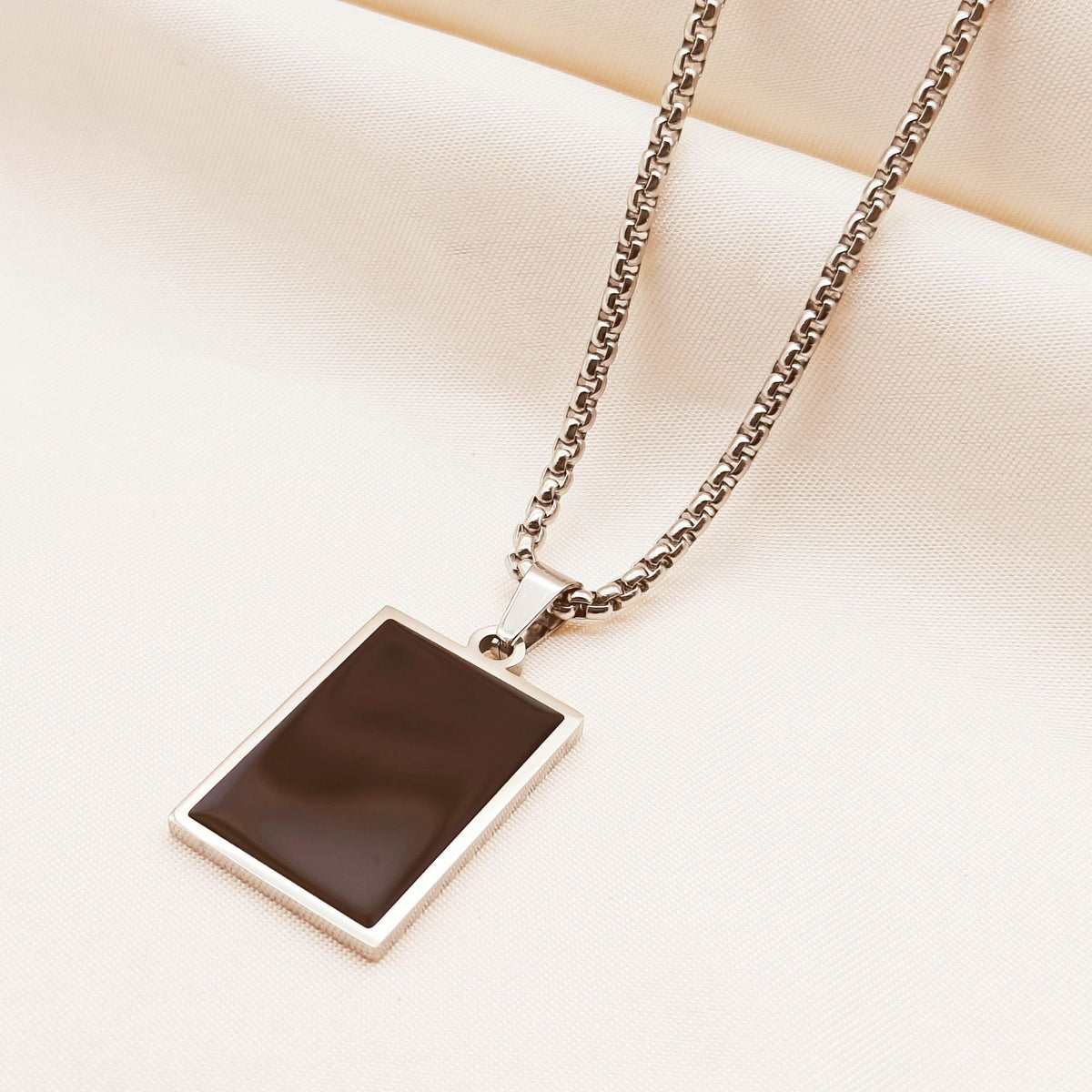 Men's Geometric Black Oil Dripping Strip Long Sweater Chain Titanium Necklace