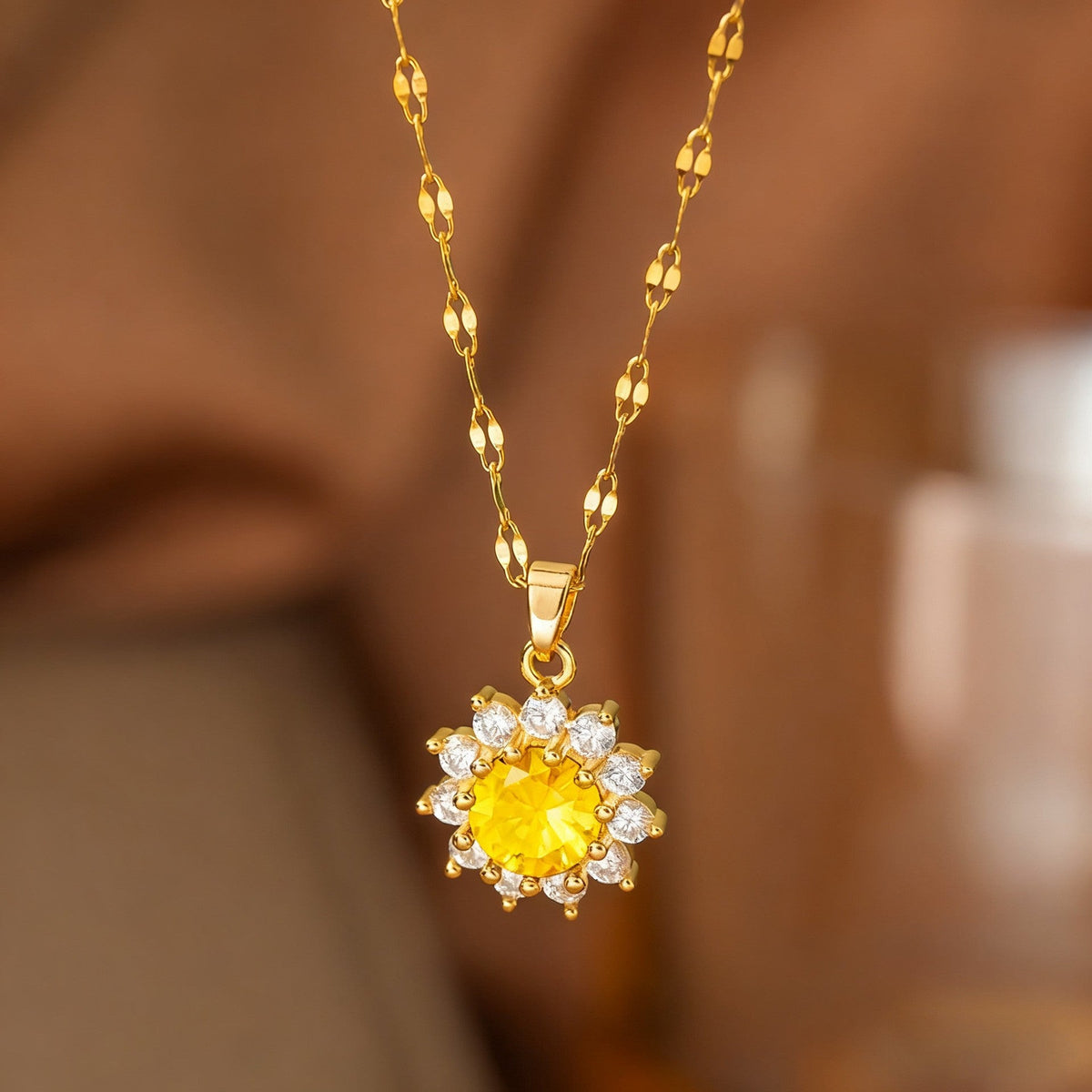 Steel Female Micro Inlaid Pink Diamond Necklace