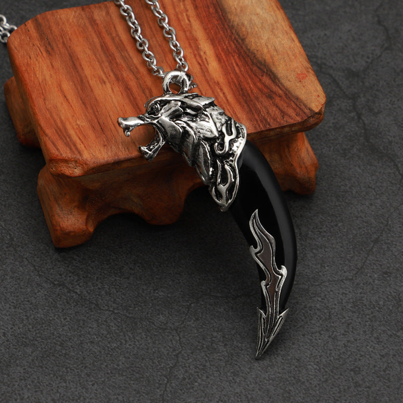 Men's Domineering Wolf Tooth Personality Dog Teeth Stainless Pendant