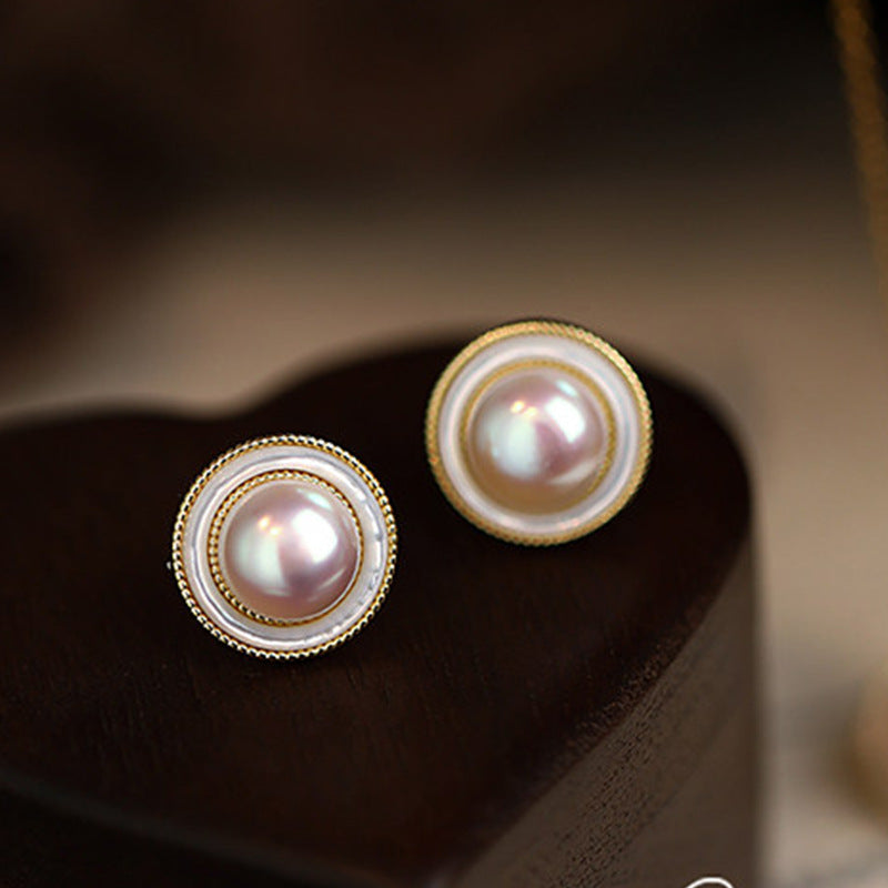 Women's Fresh Water Pearl High-grade Minority Fashion Design Simple Fritillary Earrings