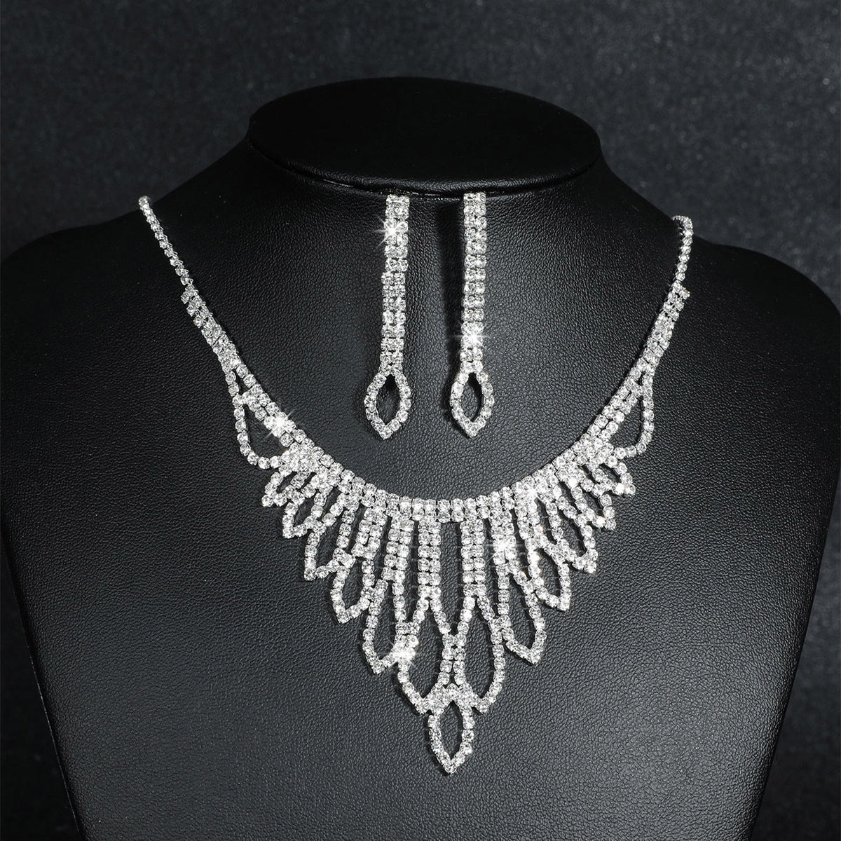 Super Beautiful Suite Rhinestone Shiny Ear Wedding Party Two-piece Dress Earrings