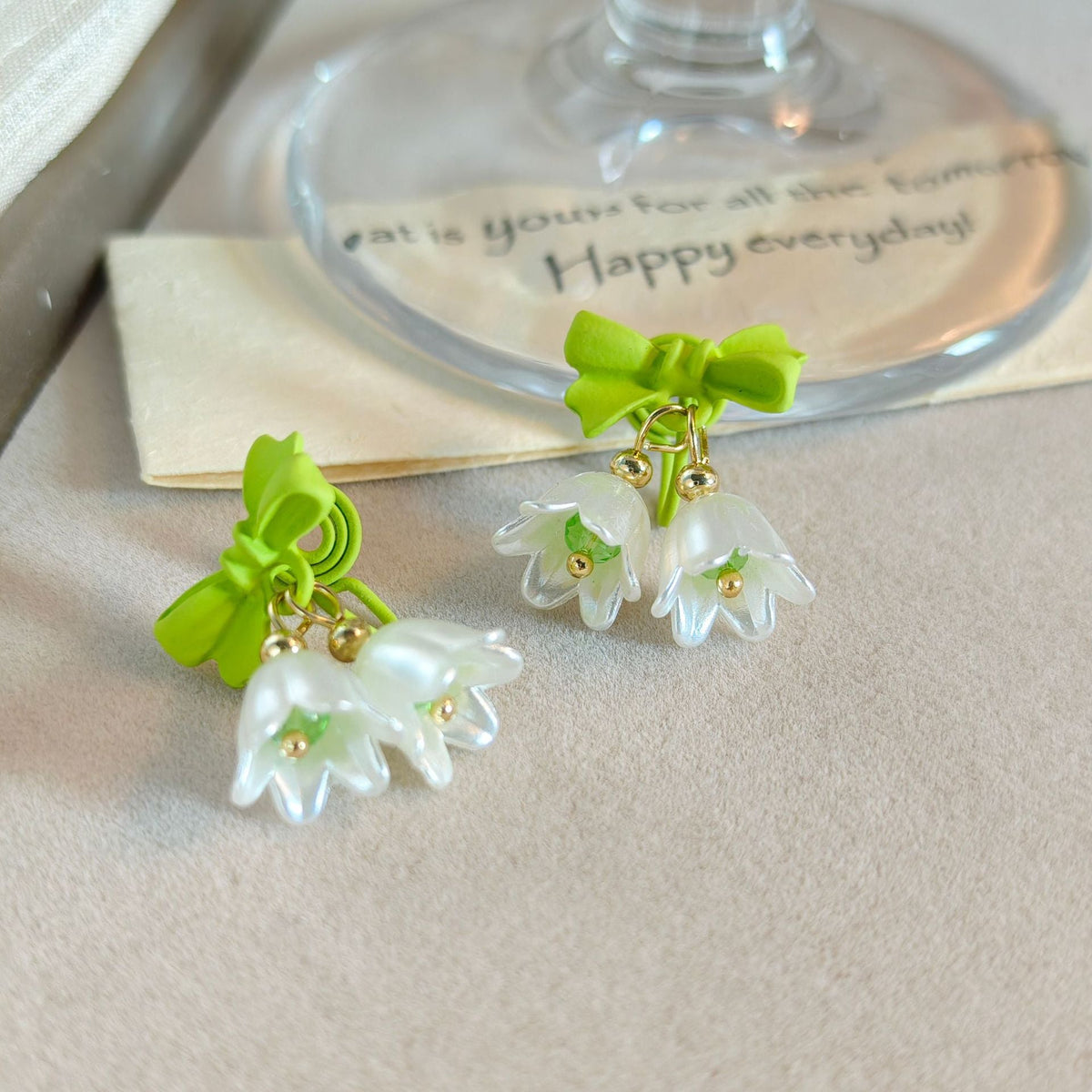 Mosquito Coil Flower Pearl Butterfly Design Light Luxury High-grade Female Ear Clip