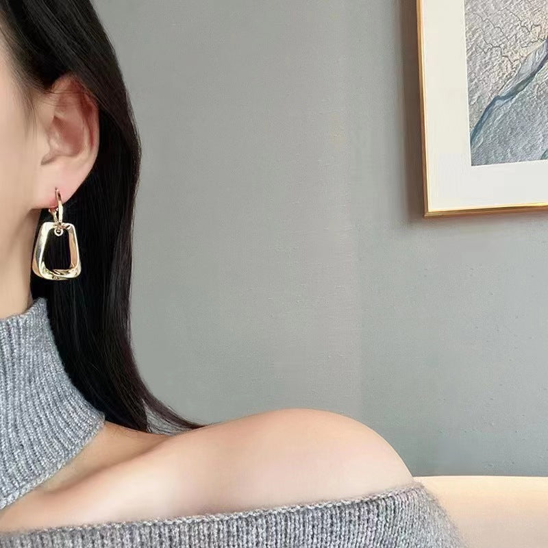 Geometric Trendy Light Luxury High-grade Female Frosty Stud Earrings