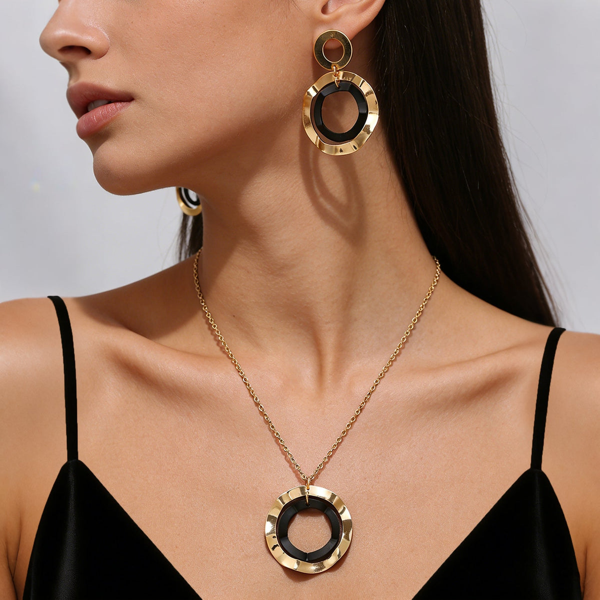 Women's Elegant Geometric Ear Fashion Chain Like Flat Jewelry Set