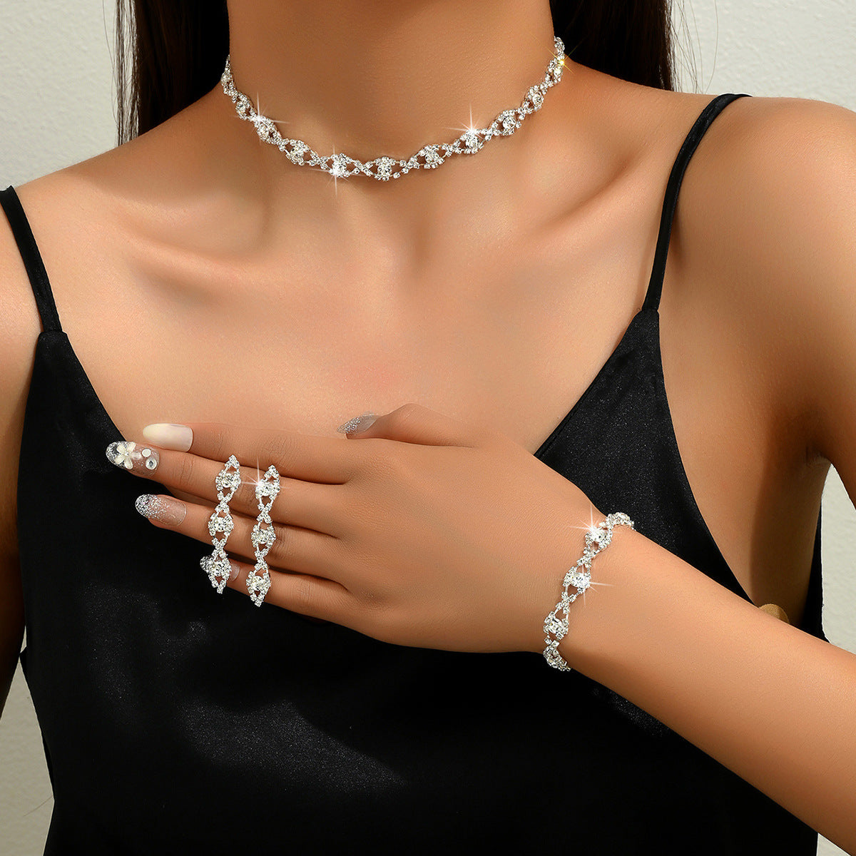 Rhinestone Twist Geometric Fashion Sweet High-grade Jewelry Set