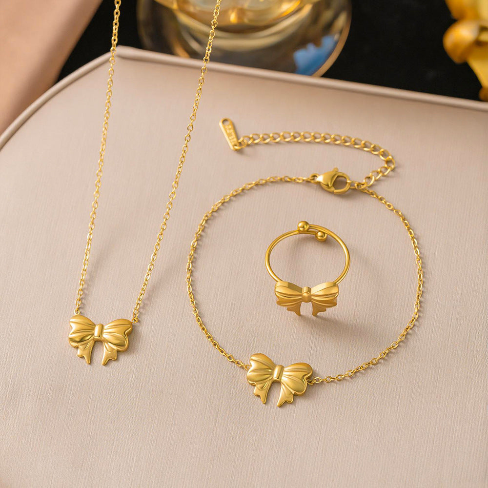 Titanium Steel Design Stainless Gold-plated Exquisite Pendants