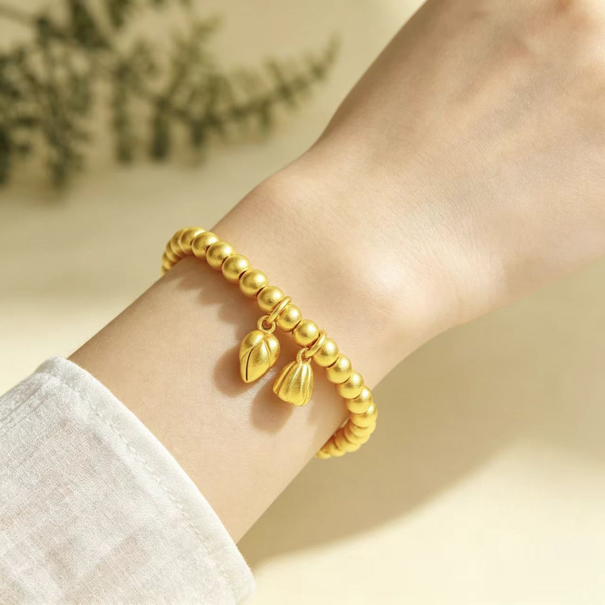 Gold Plated Simple Lotus Seedpod Heart Golden Balls Lucky Female Bracelet