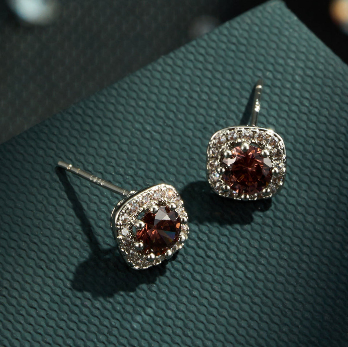 Luxury Style Caramel Zircon Ear Copper Alloy Micro Inlaid Zirconium Earrings