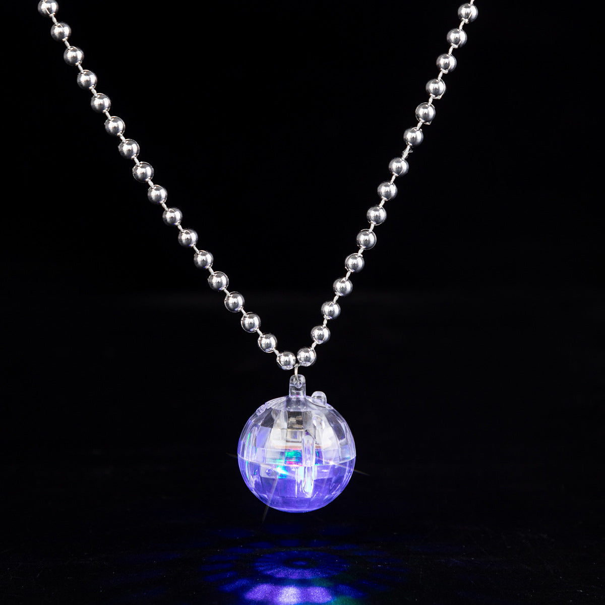 Noctilucent Sense Of Atmosphere Female Night Pendants