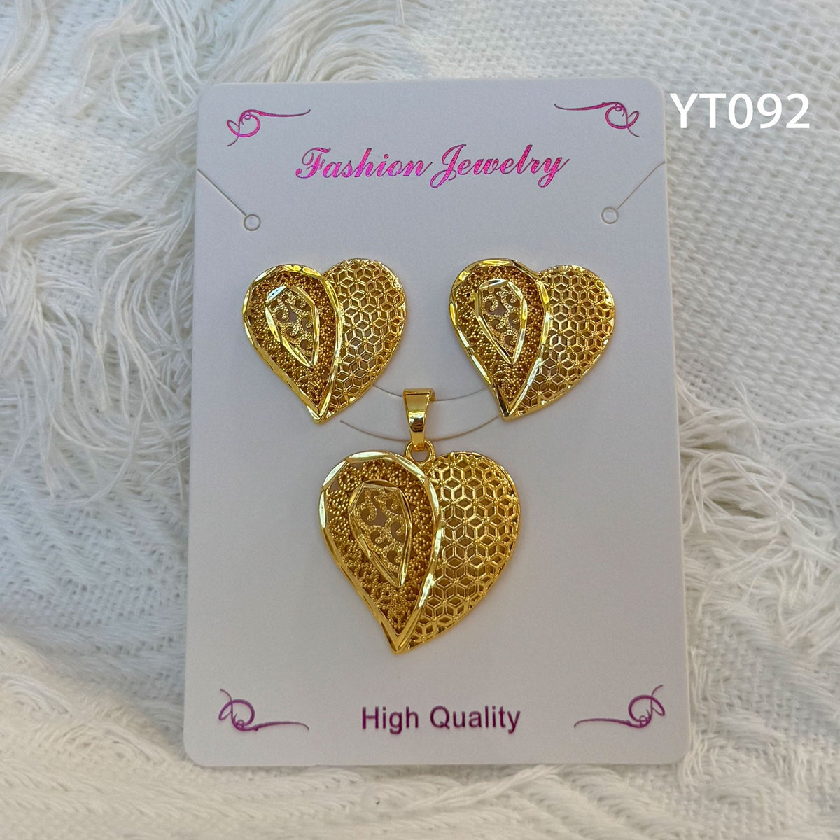 Niche Design Mild Luxury Retro Golden Versatile Jewelry Set
