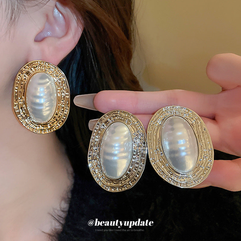 Pleated Striped Oval Pearl Retro Fashion High Sense Exaggerated Personalized Earrings