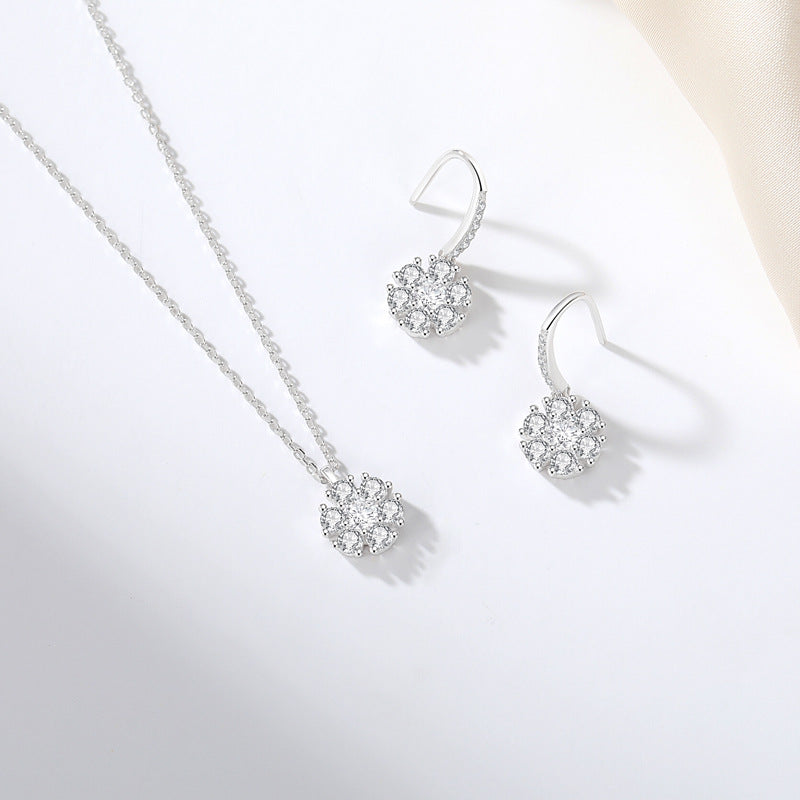 Sier Sunflower Moissanite Ear Hook Eardrop Frame Simple Chain High Jewelry Set