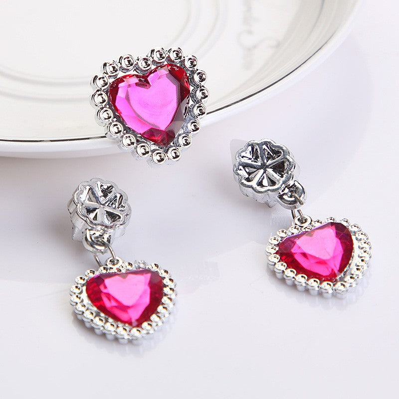 Children's Aisha Peach Heart Diamond Like It Ear Clip