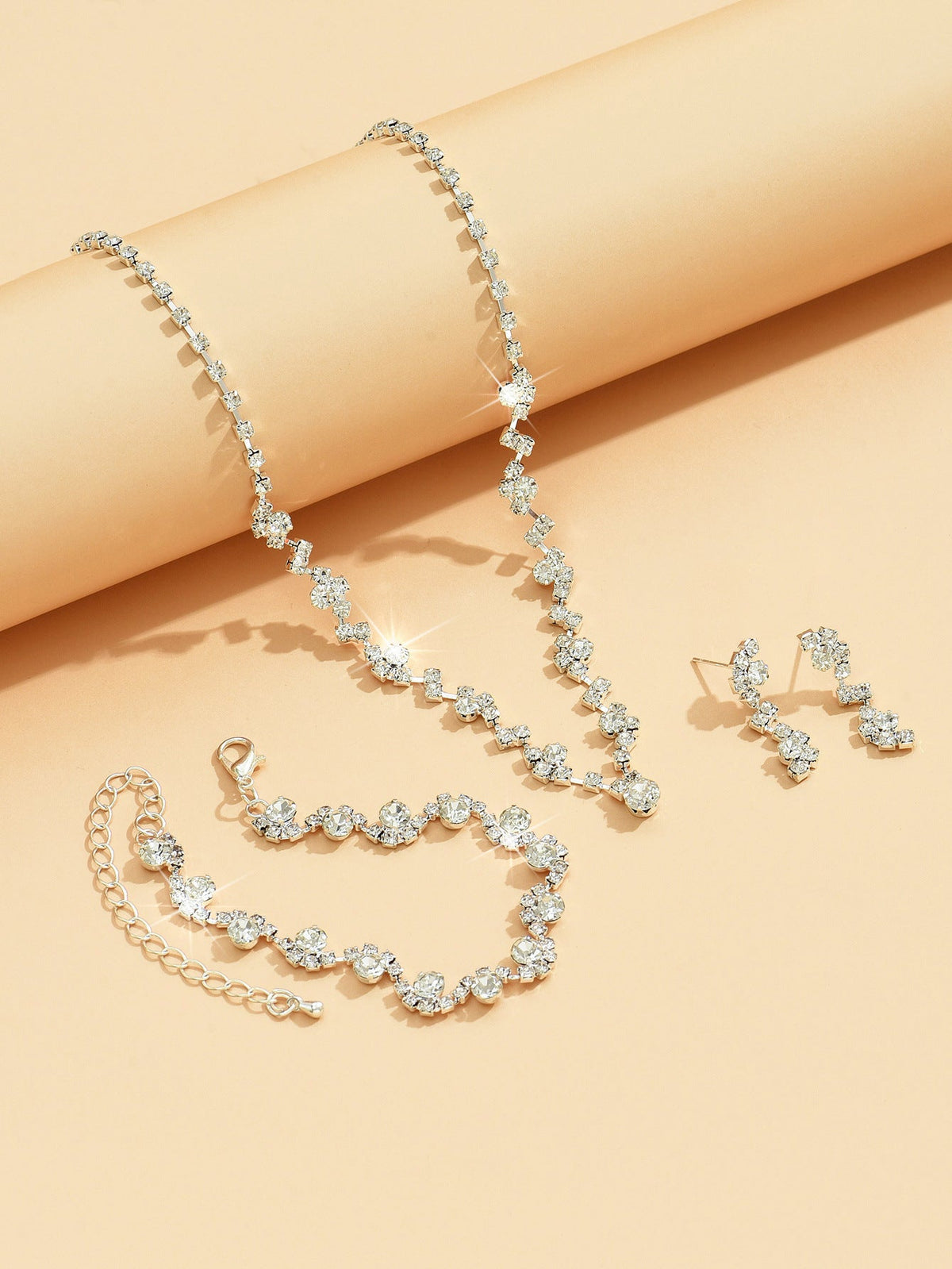 Casual Ear Three-piece Rose Gold Supply Jewelry Set
